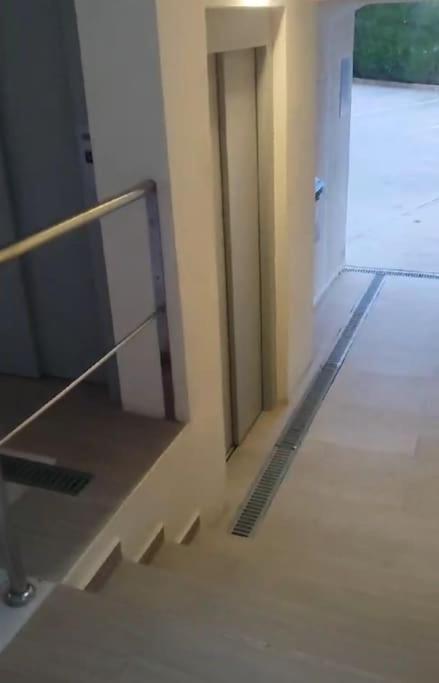 2Nda Linea Con Piscina En Miami Platja Lejlighed Miami Playa Eksteriør billede